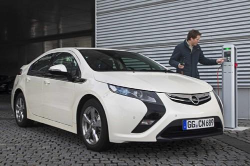 Opel Ampera