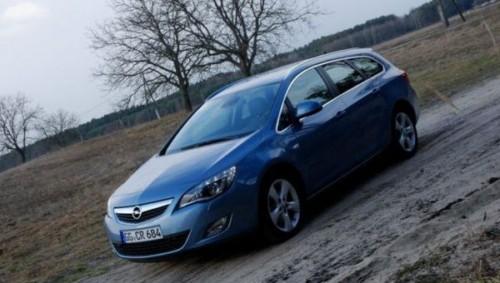 Opel Astra Sports Tourer spredu