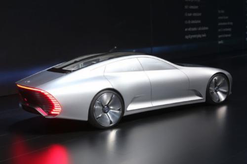 4 Mercedes-Benz Concept IAA