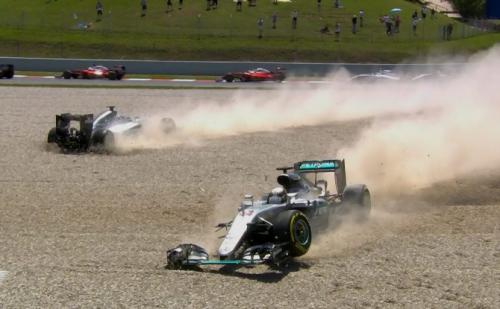 2 Kolízia Rosberg - Hamilton