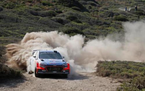 1Thierry Neuville
