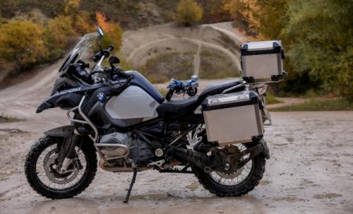 2 BMW R 1200 GS Adventure