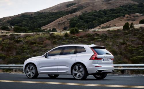 2 Volvo XC60