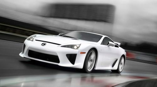 2 Lexus LFA