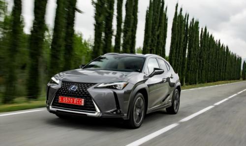 1 Lexus UX 250h