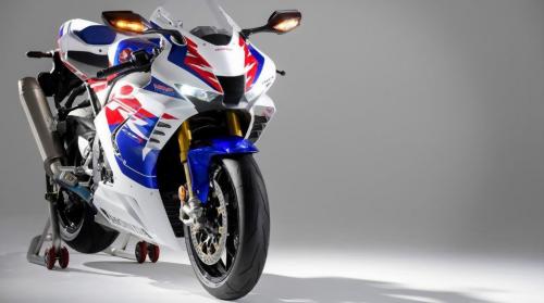 2-Honda-CBR1000RR-R-